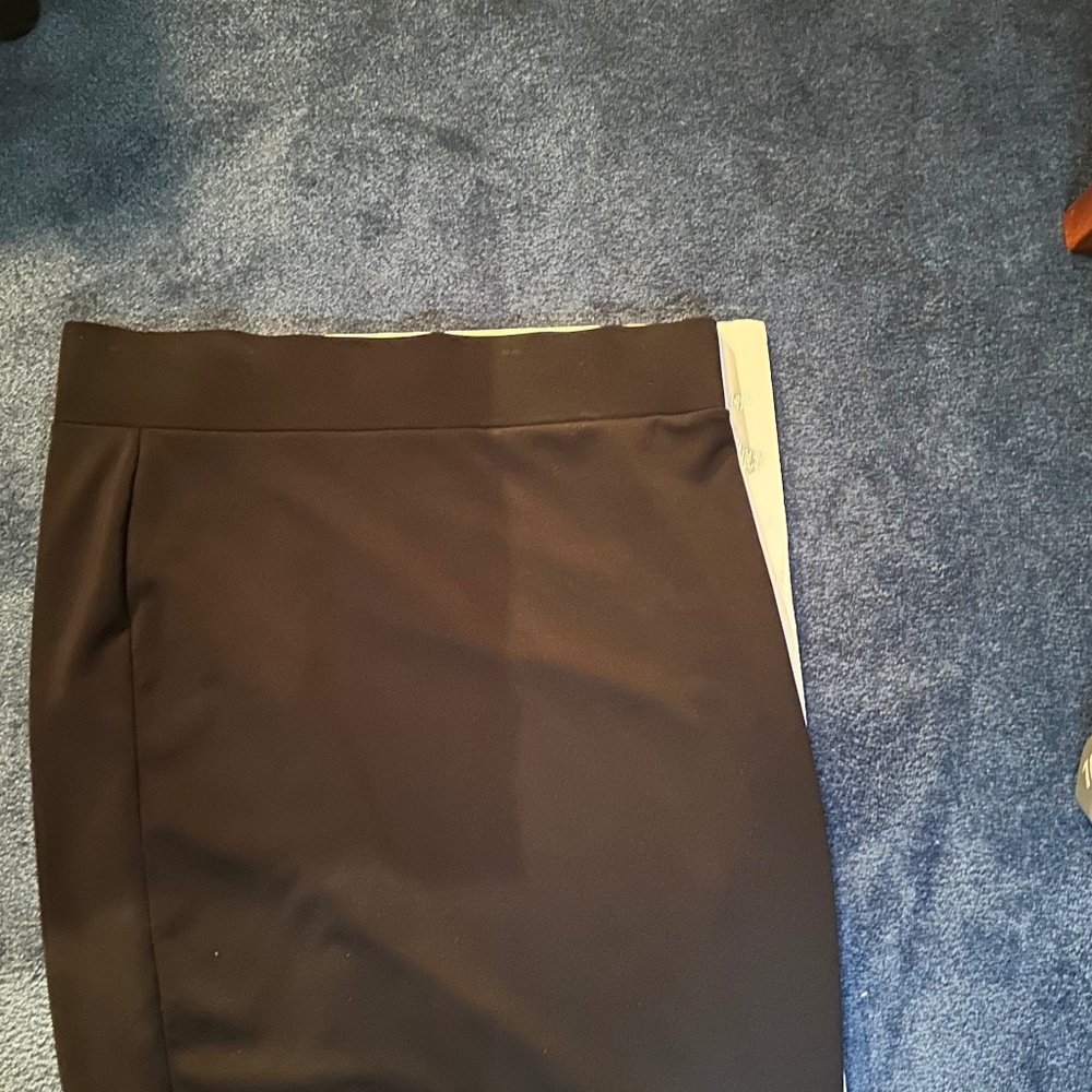 Pencil skirt black excellent condition